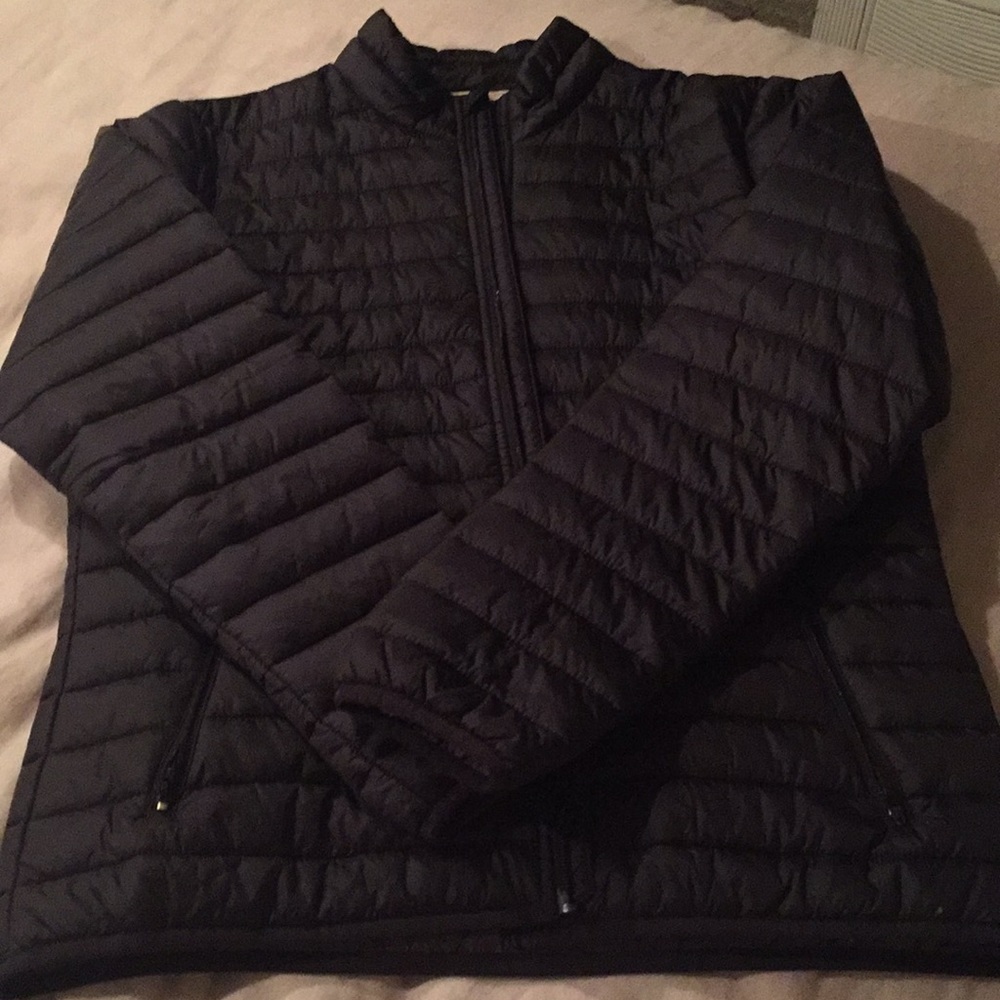 Brooks brothers quilted form fitting jacket